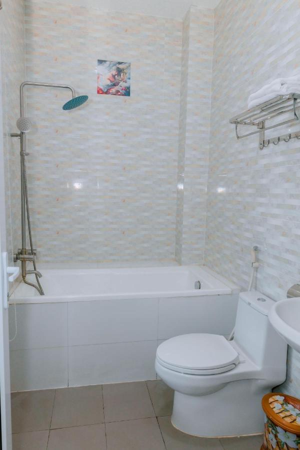 Khách sạn Hoàng My Tuy Hoa Exterior foto